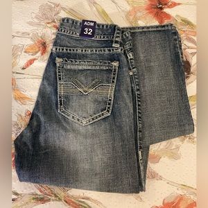 Men’s 32x38 Rock & Roll Denim Lightwash Jeans.